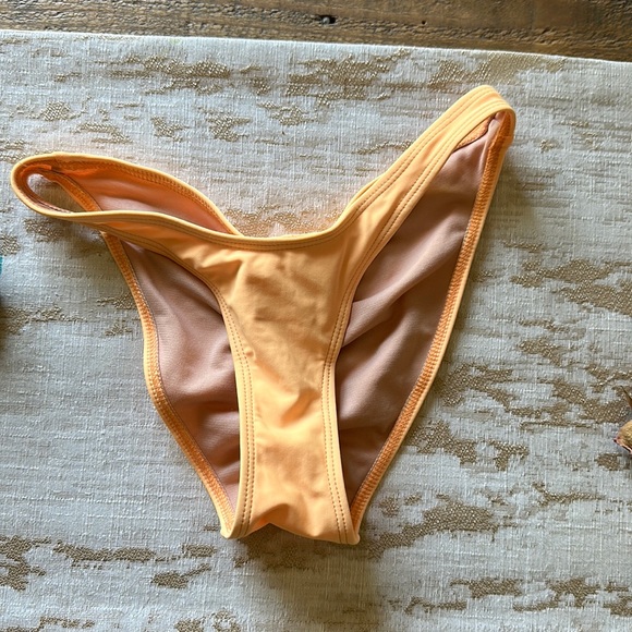 Mint swim. Xs. Extra small. Bright peach. NWOT. Bottoms. Bathing suit - Picture 1 of 4